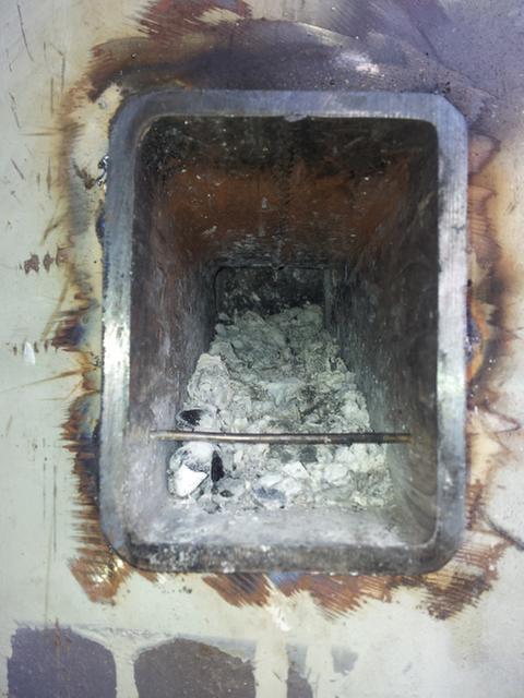 [Thumbnail for 2012-04-08 11.43.04.jpg]